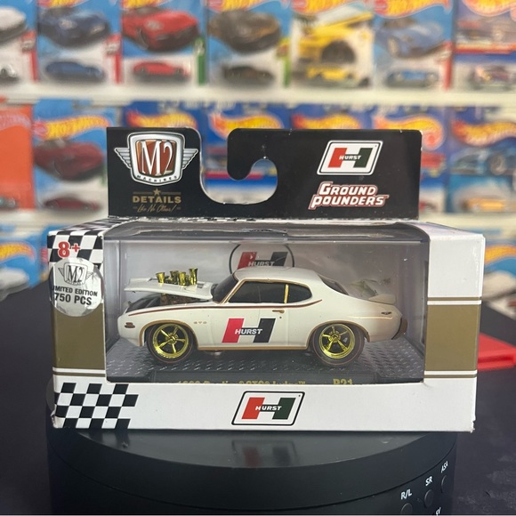 M2 Machines Ground Pounder 1969 Pontiac GTO Judge Hurst Chase 1 of 750 Worldwide - Picture 1 of 5